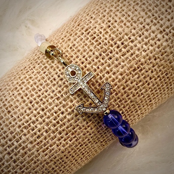Elegant Anchor Pendant with Blue Beads - Picture 4 of 4